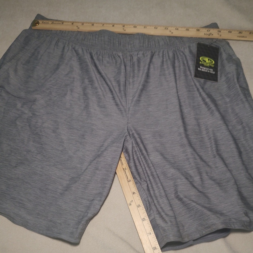 Athletic Works Mens XL Grey Space Dye DriWorks Performance Athletic Shorts NWT